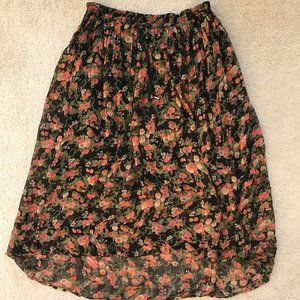 Queen's Circle Floral Skirt (large)
